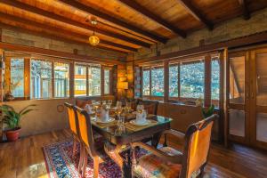 The Kaathkuni House - Shobla Cottages