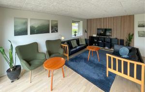 Nice Home In Strøby With Wifi
