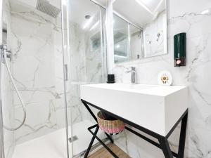 Modern & Design A Due Passi dal Mare