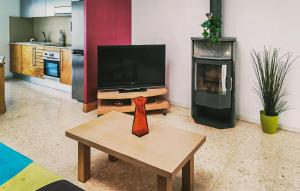 2 Bedroom Gorgeous Home In Sant Jaume Denveja