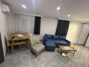 MKG Residence from 3