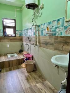 Flat 10-RJ Shant Homestay