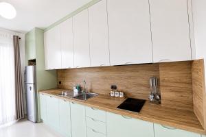Elois Apartment, Rana e Hedhun, Shengjin