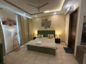 Affordable Studio in Zirakpur Chandigarh for Couples , families and individuals