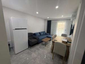 MKG Residence from 4