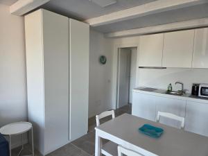 Rena Bianca Residence 233