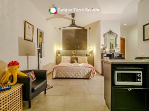 Camaella Luxury Studio with AC