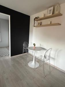 Apartament Staropijarska
