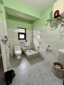 RJ Shant Apartments- Flat 22