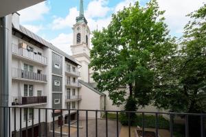 Miodowa Royal Old Town Apartment by BookingHost