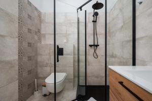 Miodowa Royal Old Town Apartment by BookingHost