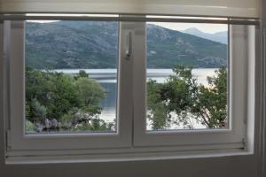 Lake Apartment Krupac