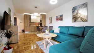 Apartment Aleksa with garage space!