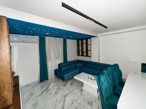 Niko Apartments