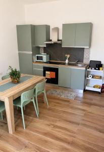 Su Entu Suite Free Parking 5 min from the sea
