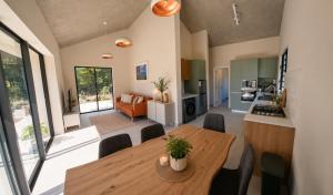 Domaine de Palmyre Wildlife, Mountains & Tranquility
