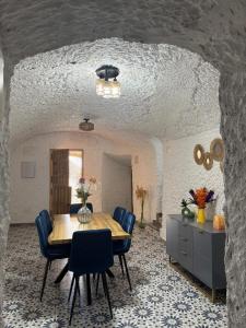 Cueva Pilar