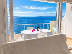 Apartamento magnificas vistas mar y piscina ref 298