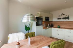 Ferienwohnung AussichtsReich - Balkon & Traumblick