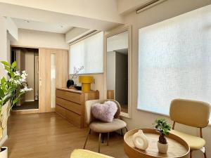 Luxury 2 bedroom suite in Shinjuku, Tokyo, super luxury Dyson & POLA top configuration! 3 min to Waseda station, maximum 4 guests