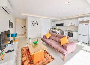 Luxury Apartment with private pool