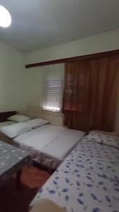 Leo Apartment