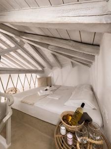 Villa Avia Skiathos, Avia Aether