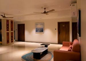 Hotel Serenova, Pune