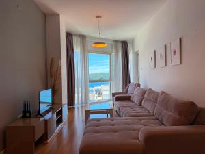 FAHO Trecanne Sea View Apartment