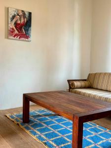 Rustic city centre apartment