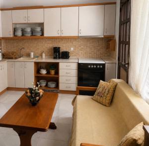 Beautiful Beach Appartment Vicky, Ofrynio Beach
