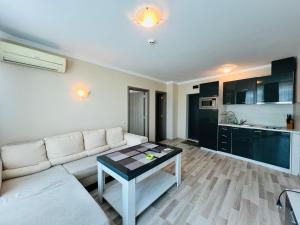 Sunny Beach Plaza 54 Two Bedroom Apartament