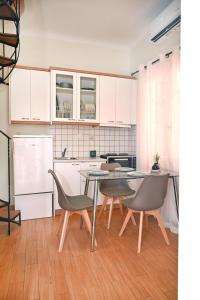 Lift Loft Syros 1 minute from Square