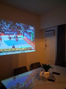 2BR Staycation with Movie Projector Room