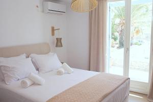 Filotheis Guest House, Minimal House in Amorgos