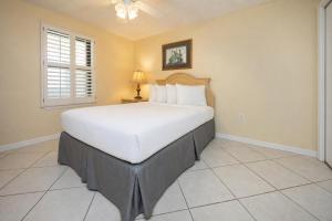 Phoenix V 905 condo