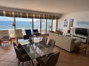 Duplex California beach com garagem