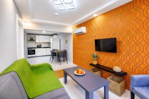 Hadrian Sol Modern 2BR Apartment with City View Opposite Old Town & Hadrian Gate