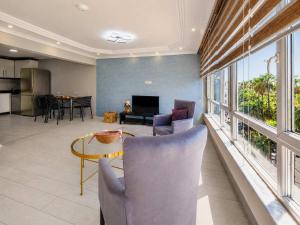 Hadrian Viva Modern Luxury Stay in Central Antalya Near Kaleiçi