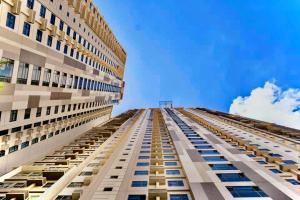 Horizon 101 One Bedroom Suite Listing