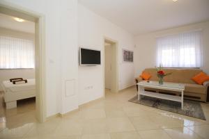 Apartments Adriana
