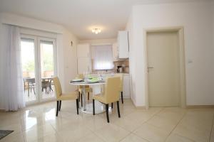 Apartments Adriana