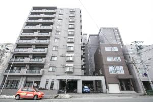 Northern Palace 204