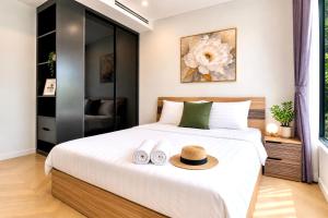 ambiHOME 2BR 2WC Lumiere Riverside An Phu District 2