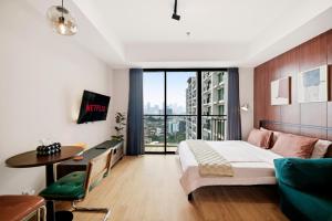 NEW Studio Mampang with City View and Netflix