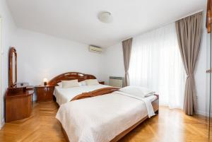 Villa Ivona Seaview Baska Voda Apartment