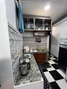 Tiya Cheding Boarding House