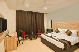 Eva Hotel