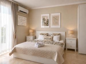 Bellevue Apartment with AC & heating & terrace