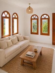 Excelente villa With pool ibiza
